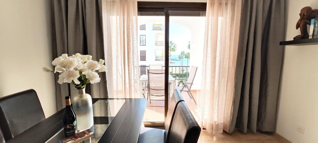شقة Puerto De La Duquesa Sea View مانيلفا المظهر الخارجي الصورة