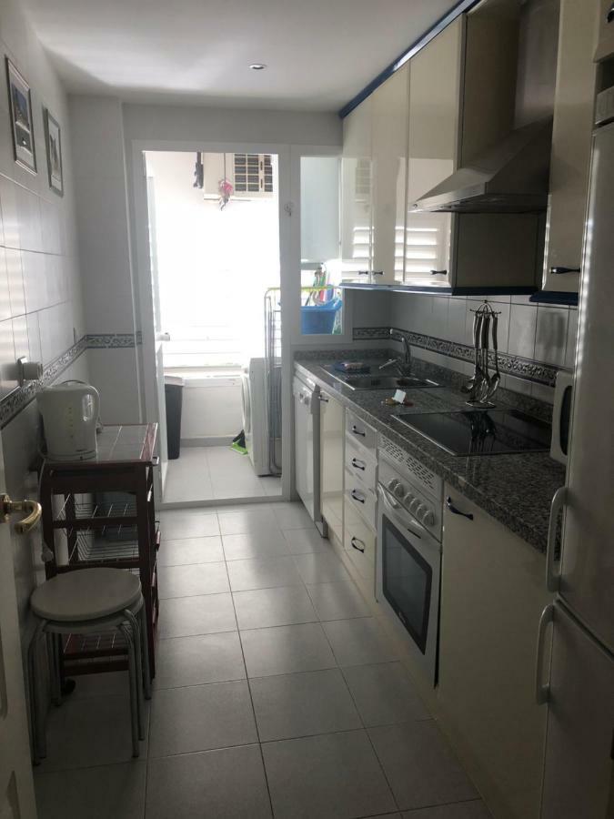 شقة Puerto De La Duquesa Sea View مانيلفا المظهر الخارجي الصورة